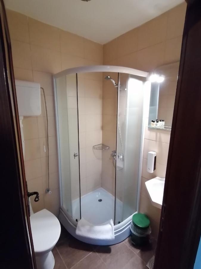 Mon Accommodation Free Parking Ni المظهر الخارجي الصورة