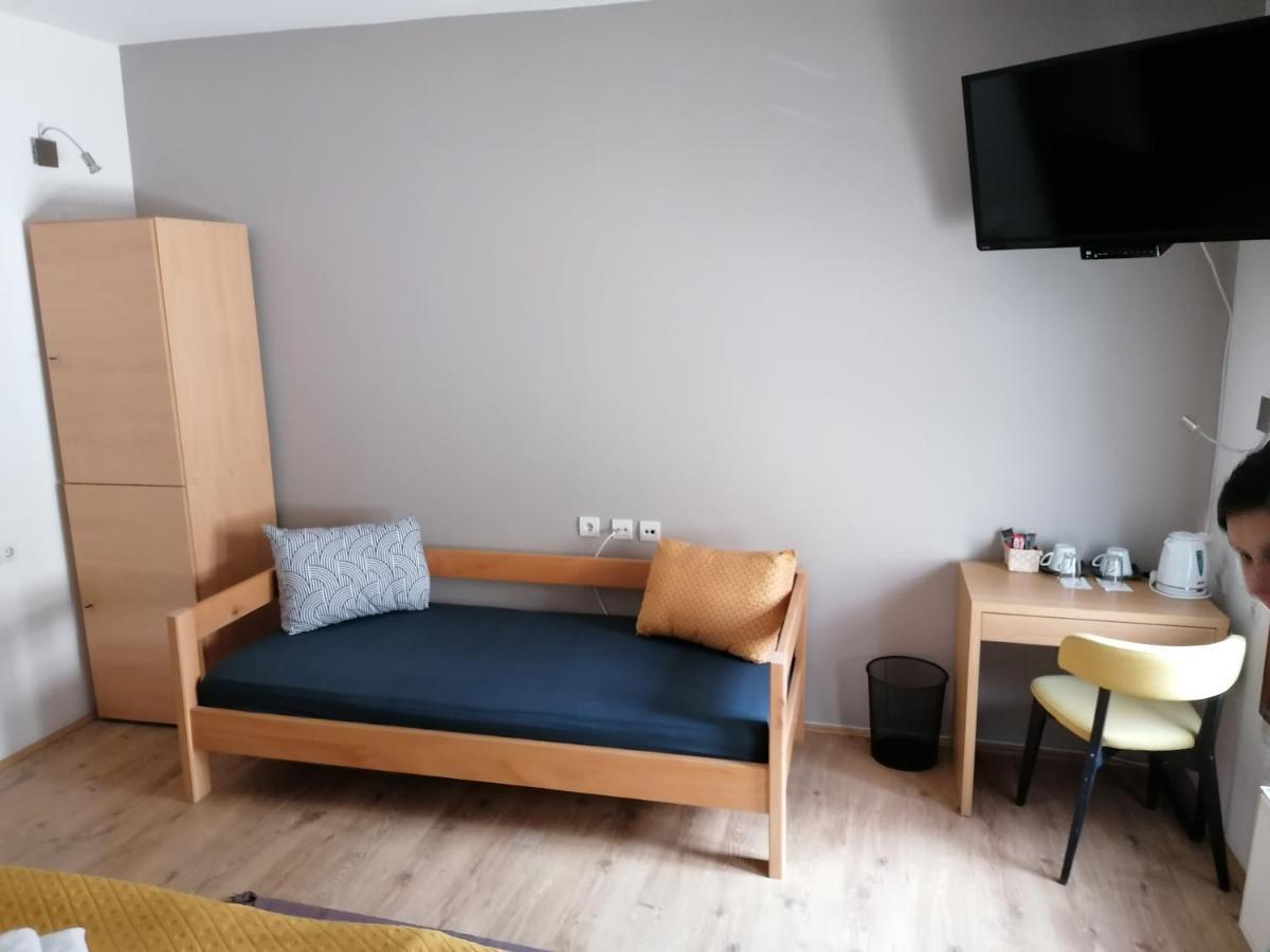 Mon Accommodation Free Parking Ni المظهر الخارجي الصورة